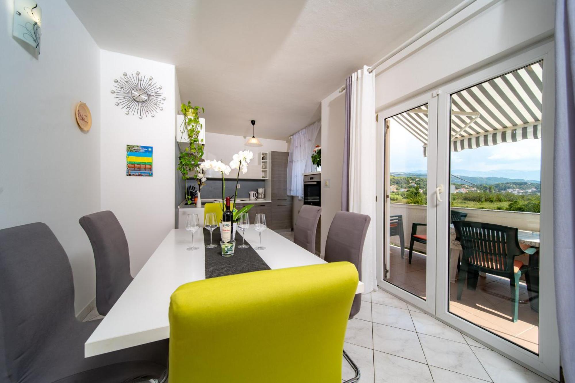 Apartments Lores Rab Town Exterior photo